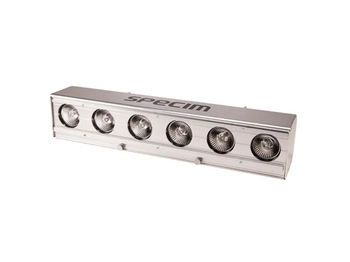 Specim HI400S halogen illumination unit featuring six halogen bulbs