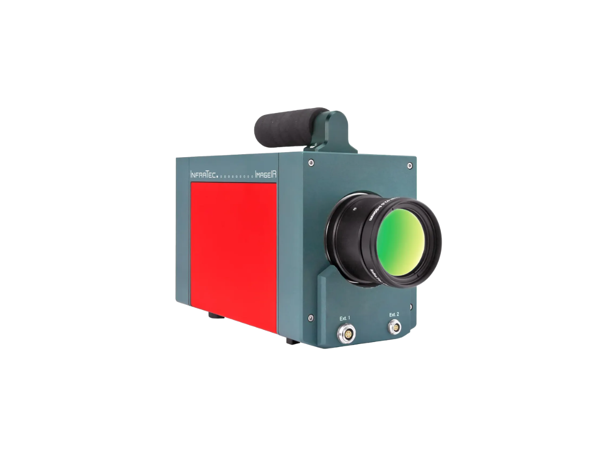 InfraTec ImageIR 9300 camera with lens, side view